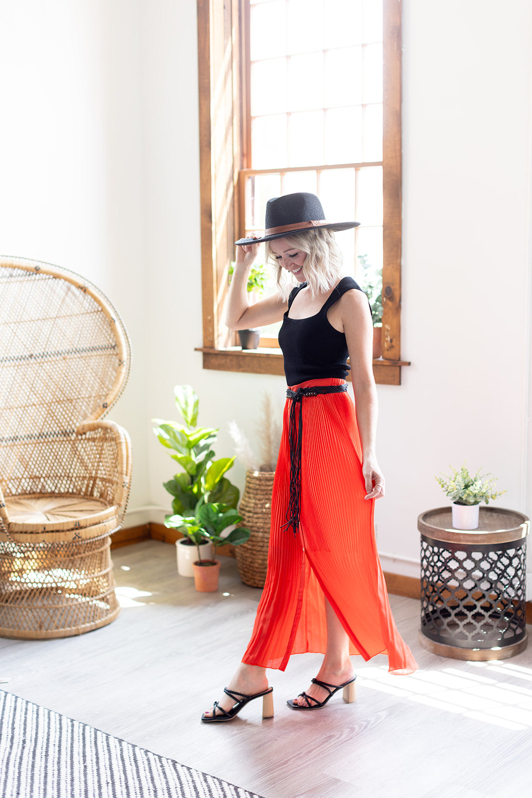 Worth The Callout Pleated Maxi Skirt - *1 LEFT*